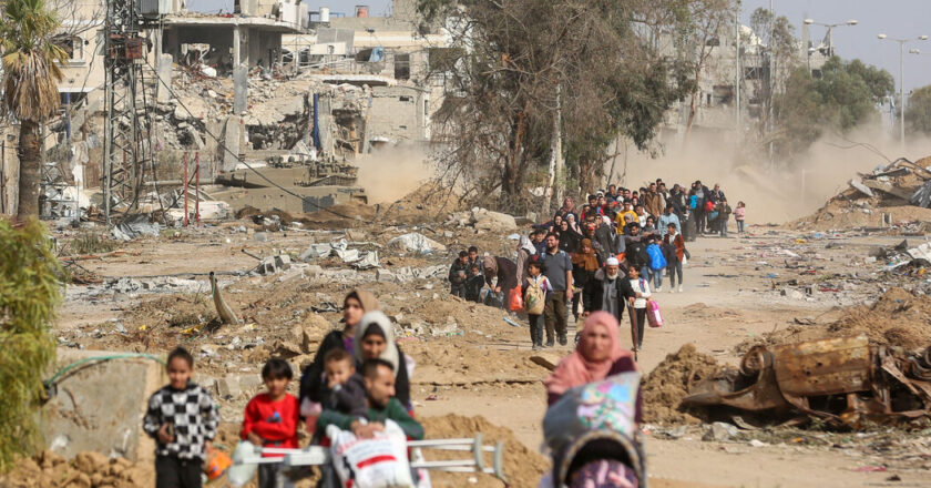 Palestinians Fleeing to Southern Gaza Face Horrors